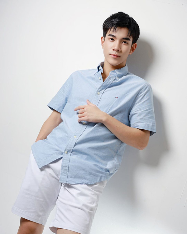 โฟร์ท ณัฐวรรธน์