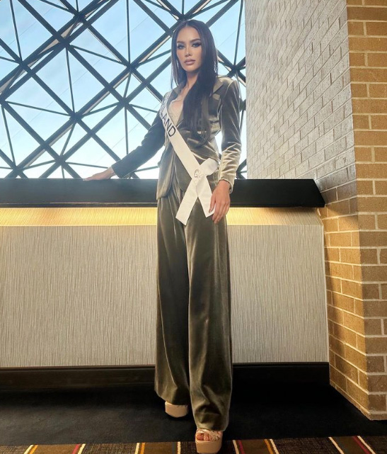 แอนนา เสืองามเอี่ยม