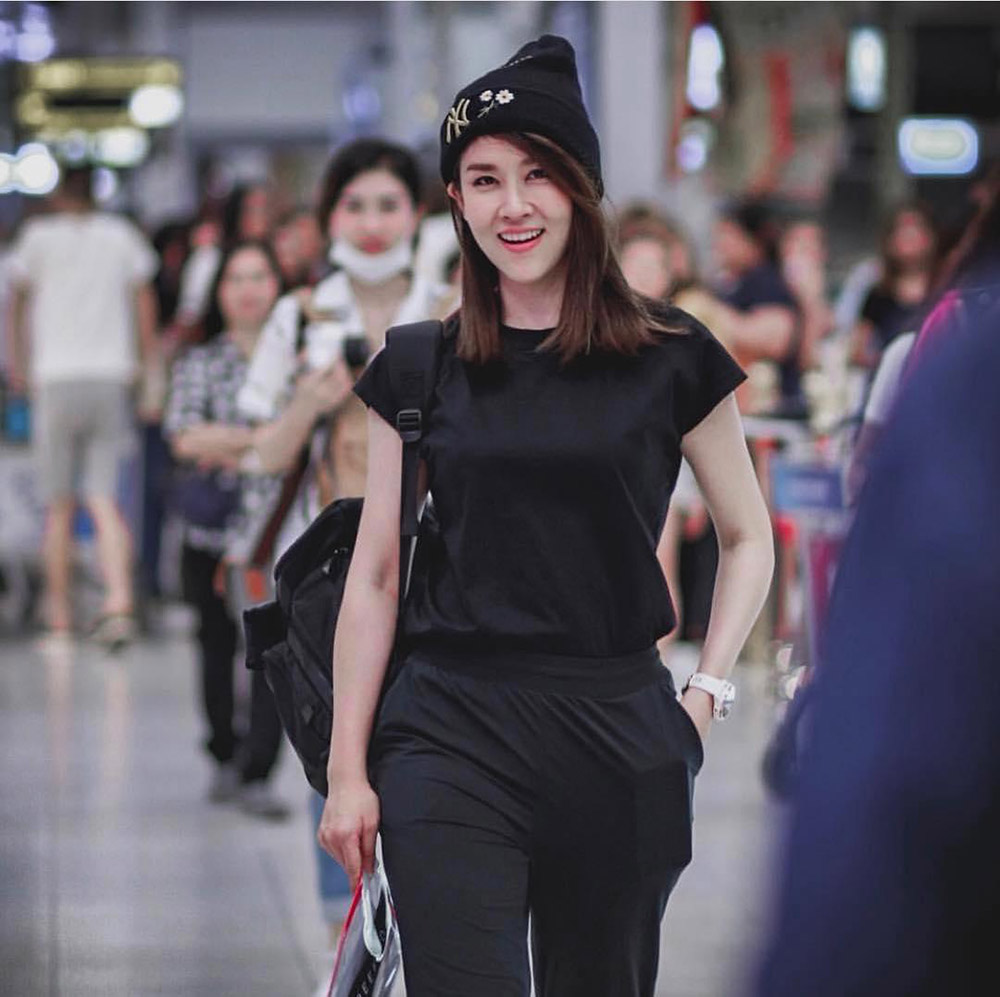 เชียร์ ฑิฆัมพร