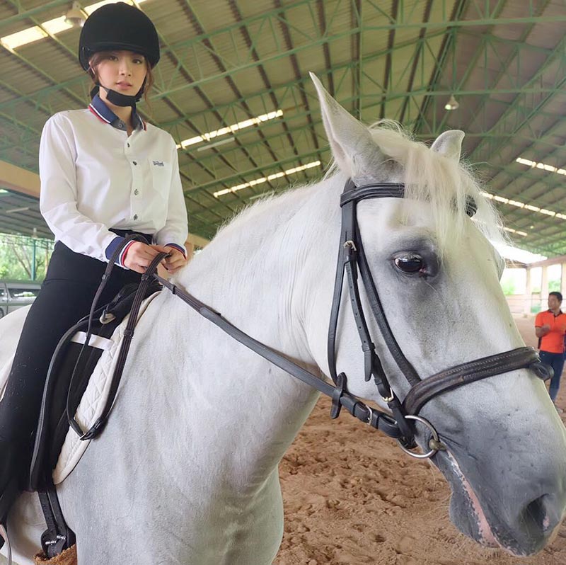 ใบเฟิร์น พิมพ์ชนก