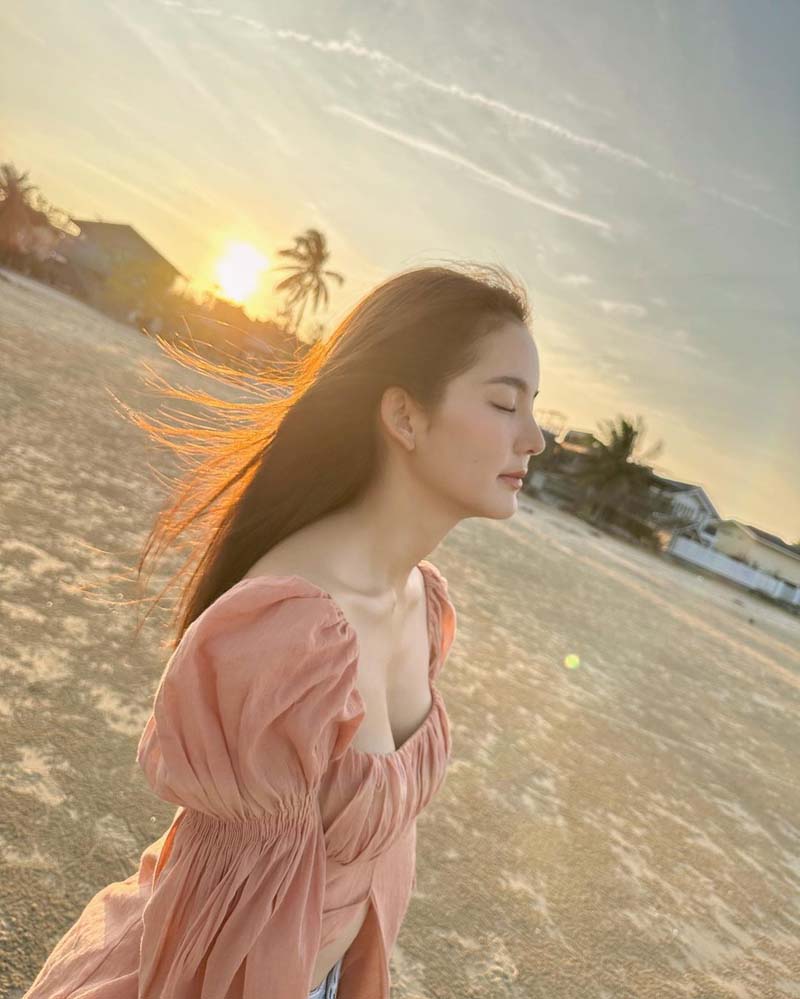 โบว์ เมลดา 