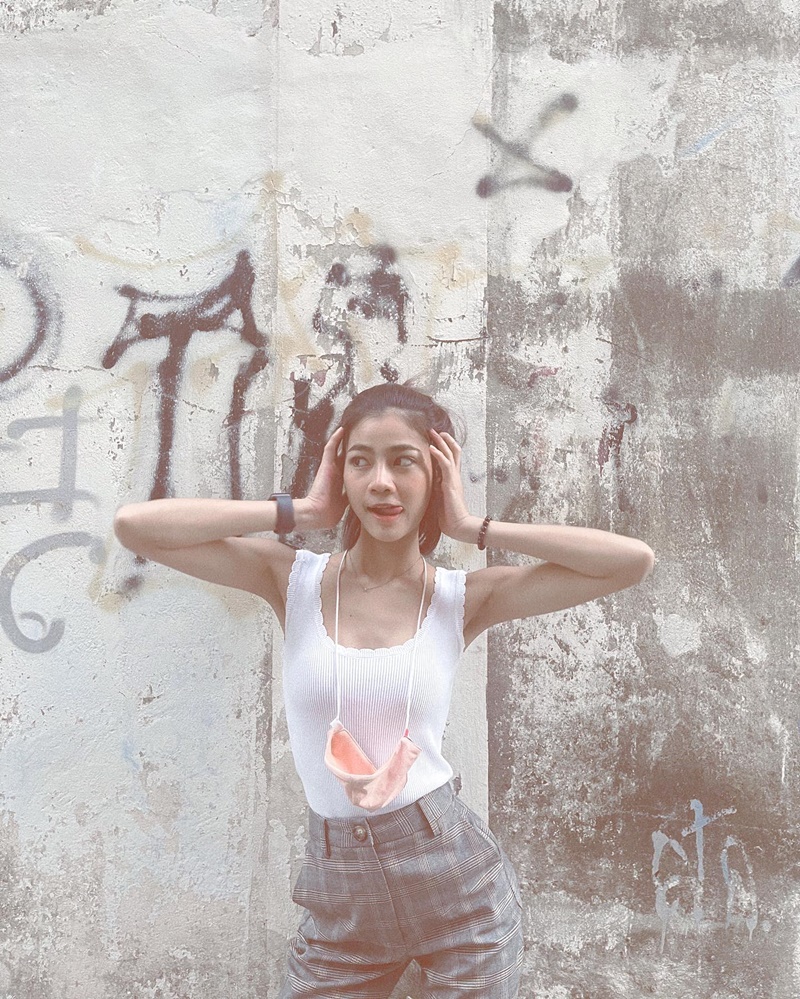 แบม ไพลิน