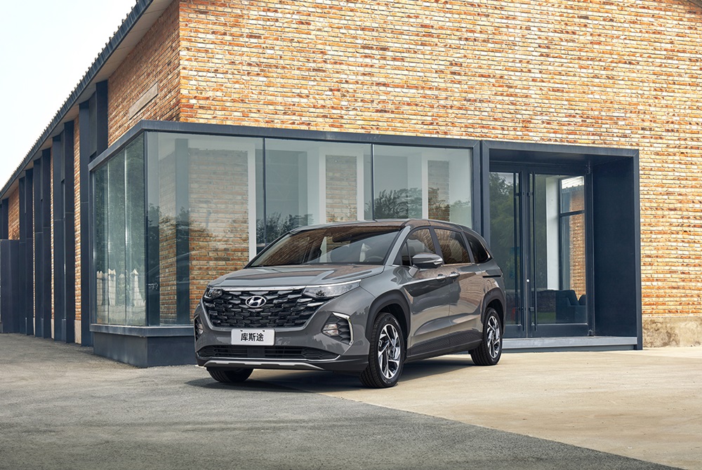 Hyundai Custo