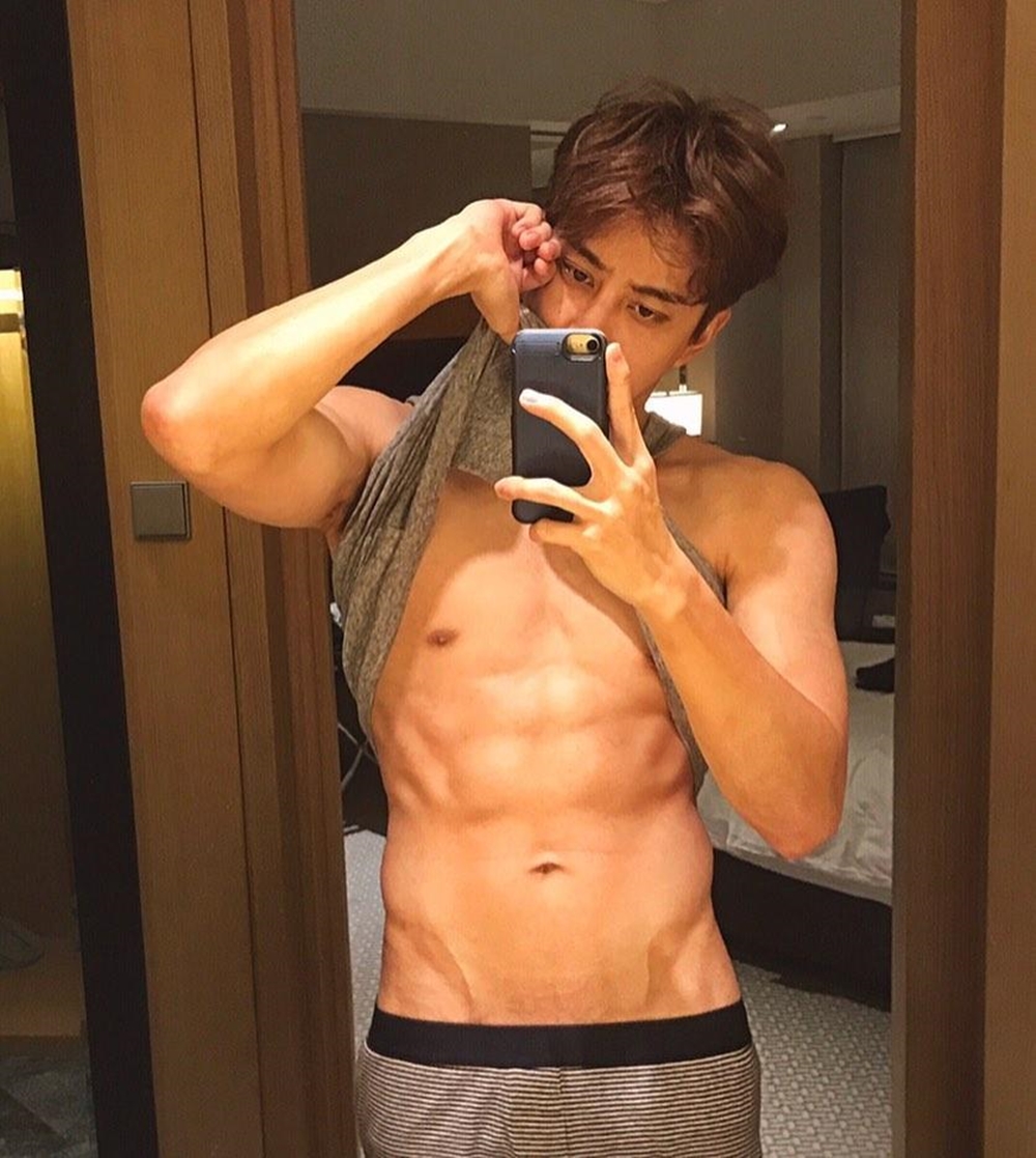 ไมค์ พิรัชต์