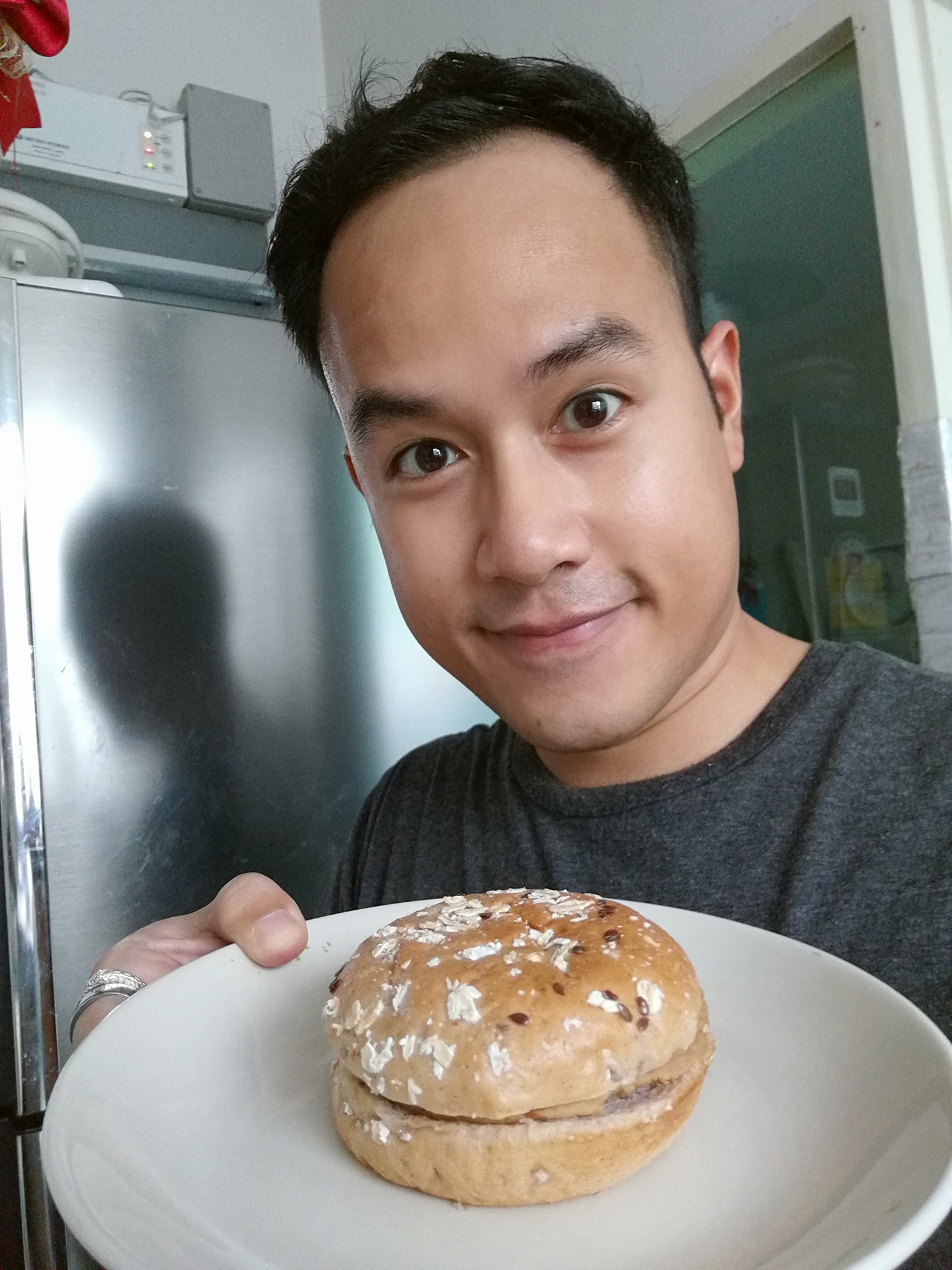 หนุ่ม สุวินิต