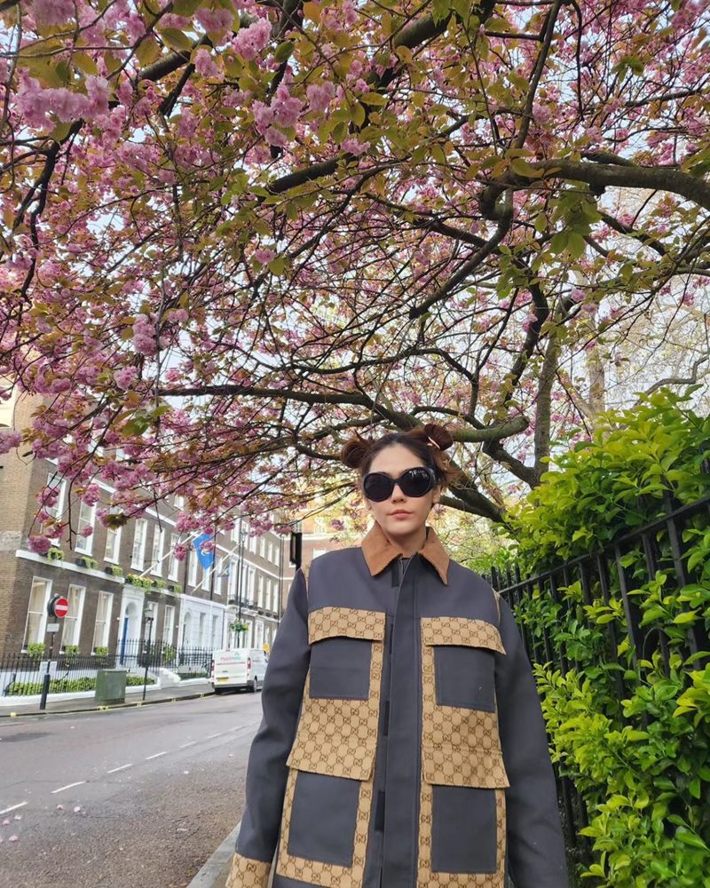 ชมพู่ อารยา