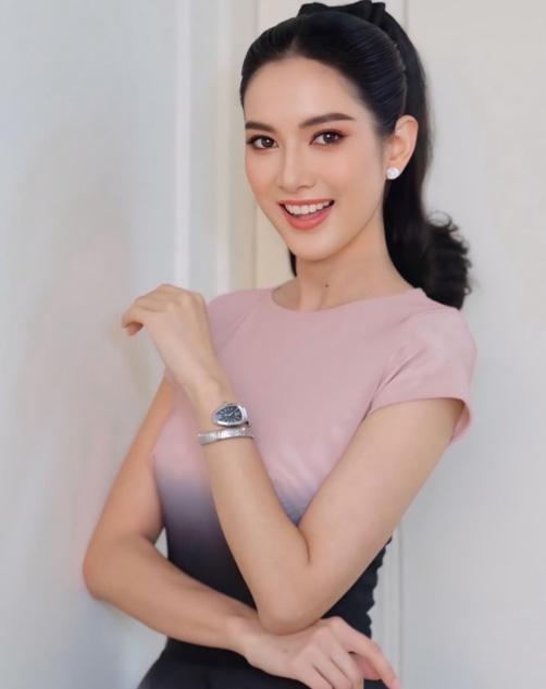 หมอเพื่อน พญ.กอบกุลยา