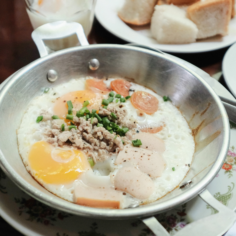 ร้านใต้ถุนบ้าน