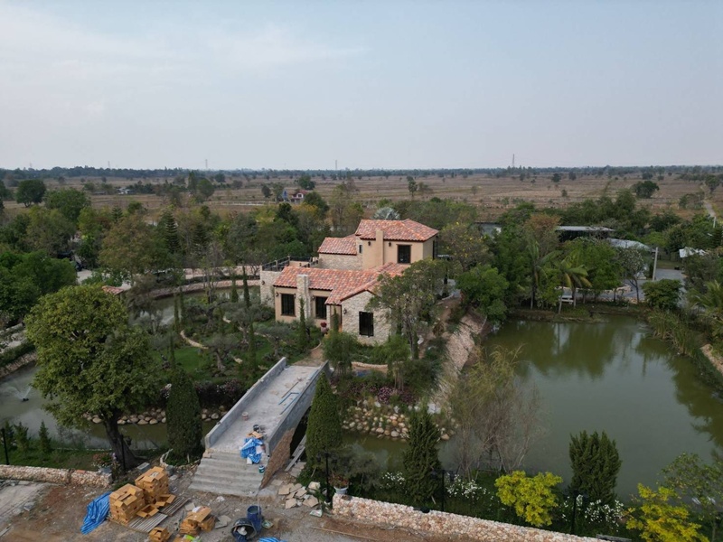 เอมมี่ รัชฎา