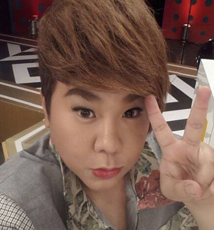 ดีเจบุ๊กโกะ