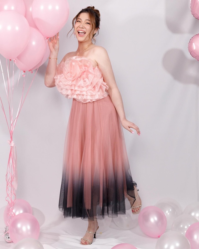 นนนี่ ลูกสาว แอน สิเรียม