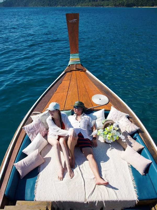 แบงค์ พชร พา โบว์ เบญจวรรณ เที่ยวหลีเป๊ะ