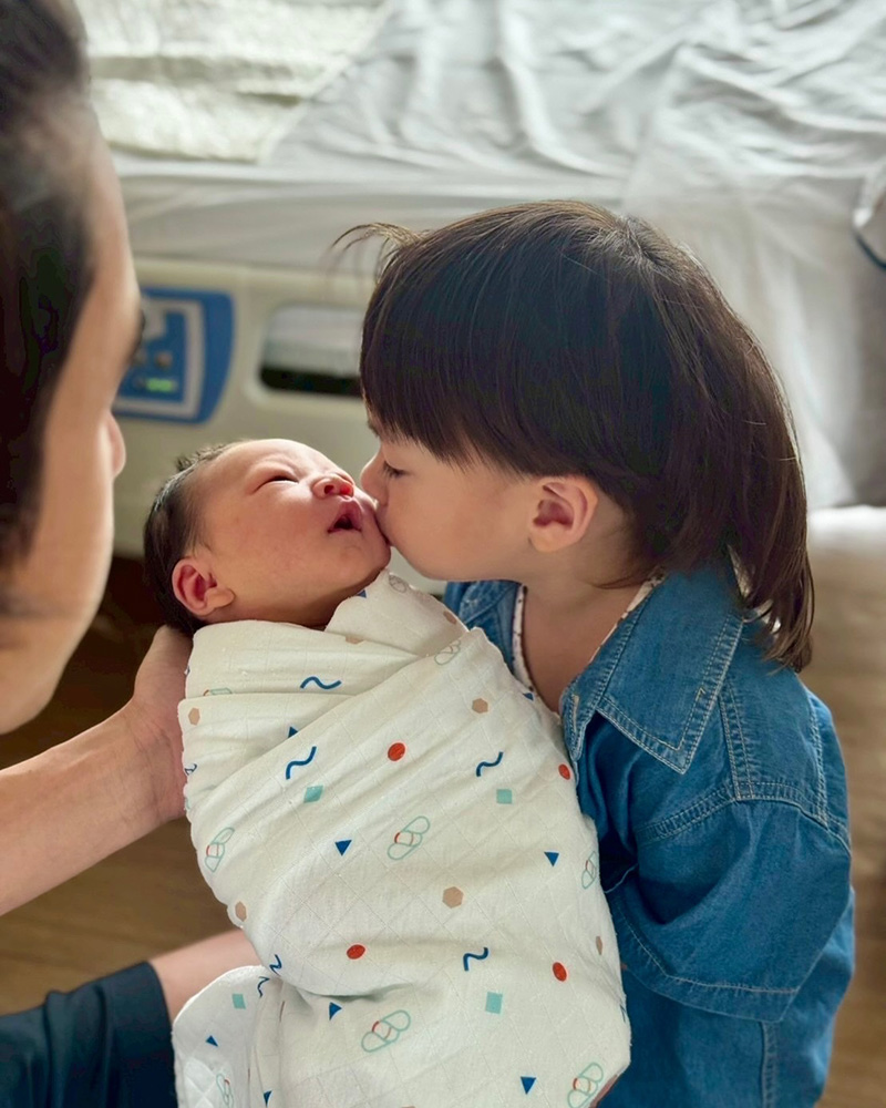 นิว ชัยพล เมษา อวดโฉมลูกคนที่ 2