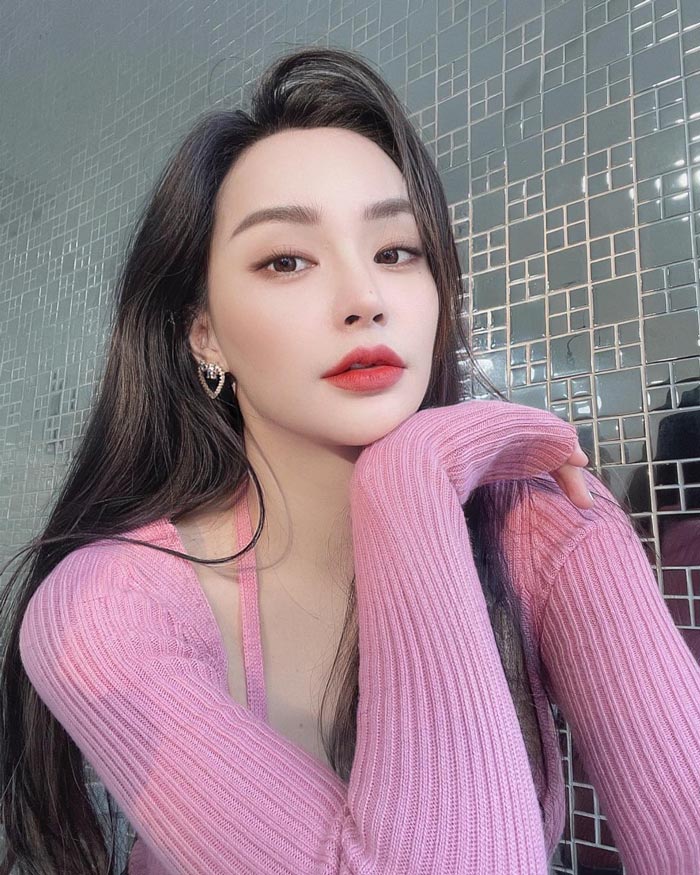 นิวนิว เอวเด้ง