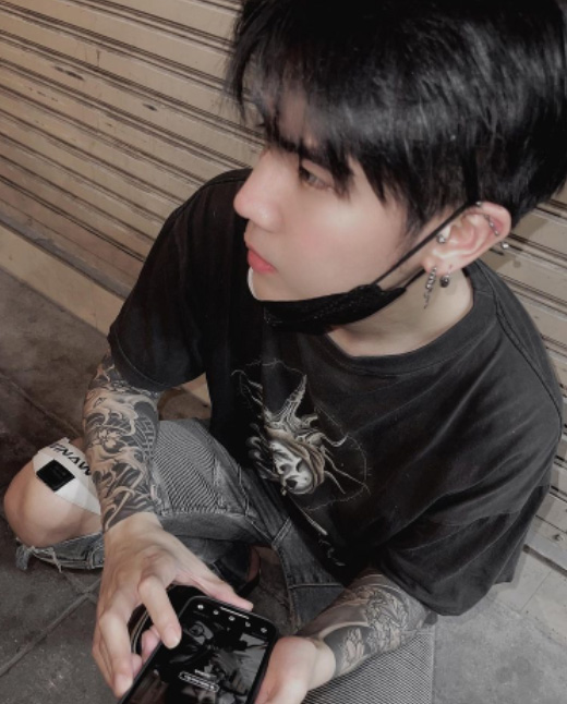 นิก คุณาธิป