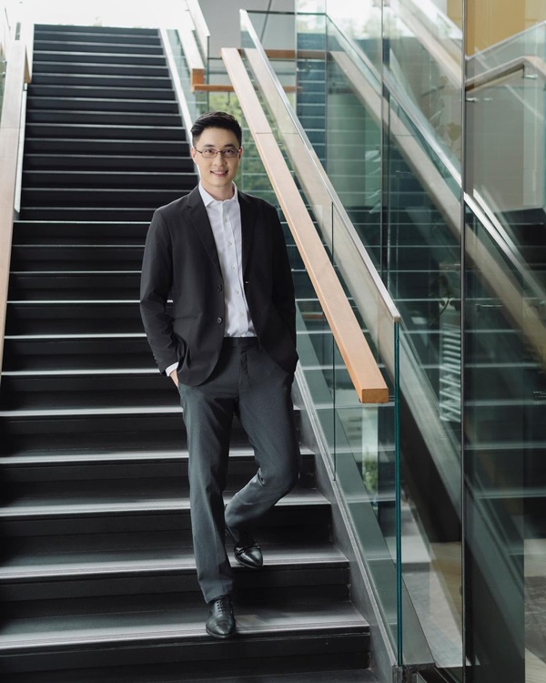 ไก่ ภาษิต