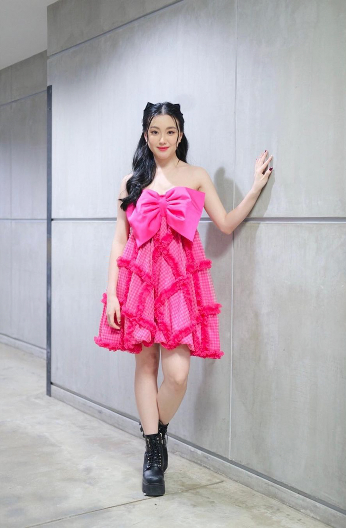 อ๊ะอาย 4EVE