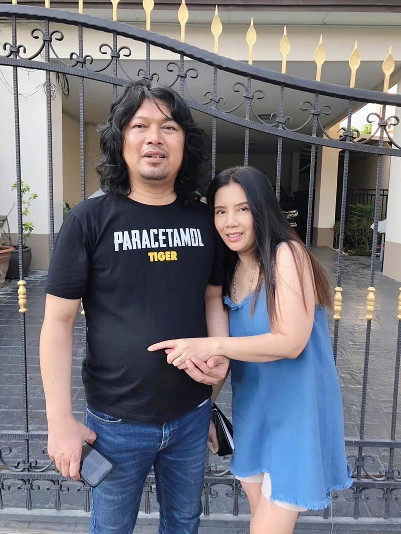 เสก โลโซ