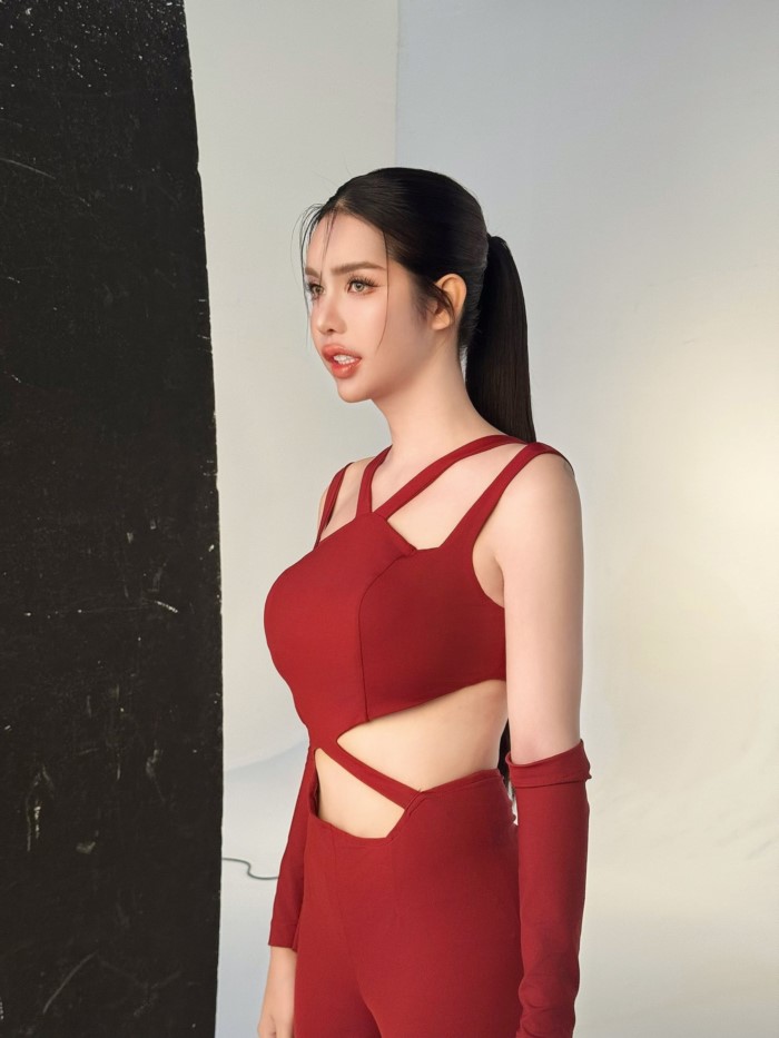 นารา เครปกะเทย 