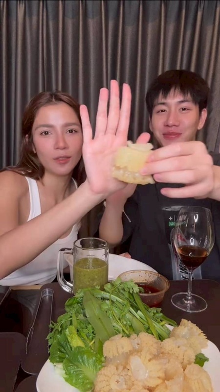 จีน่า เดอะเฟซ เปิดตัวแฟนใหม่ บอส รัฐเขต หนุ่มตี๋หล่อขาวออร่า