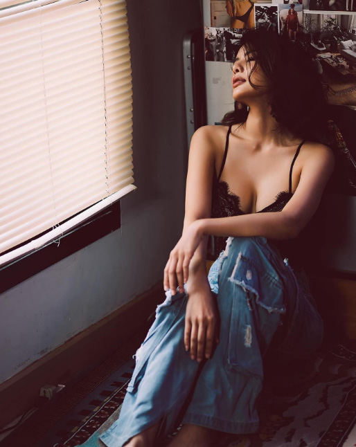 หนิง ปัทมา ชุดว่ายน้ำ