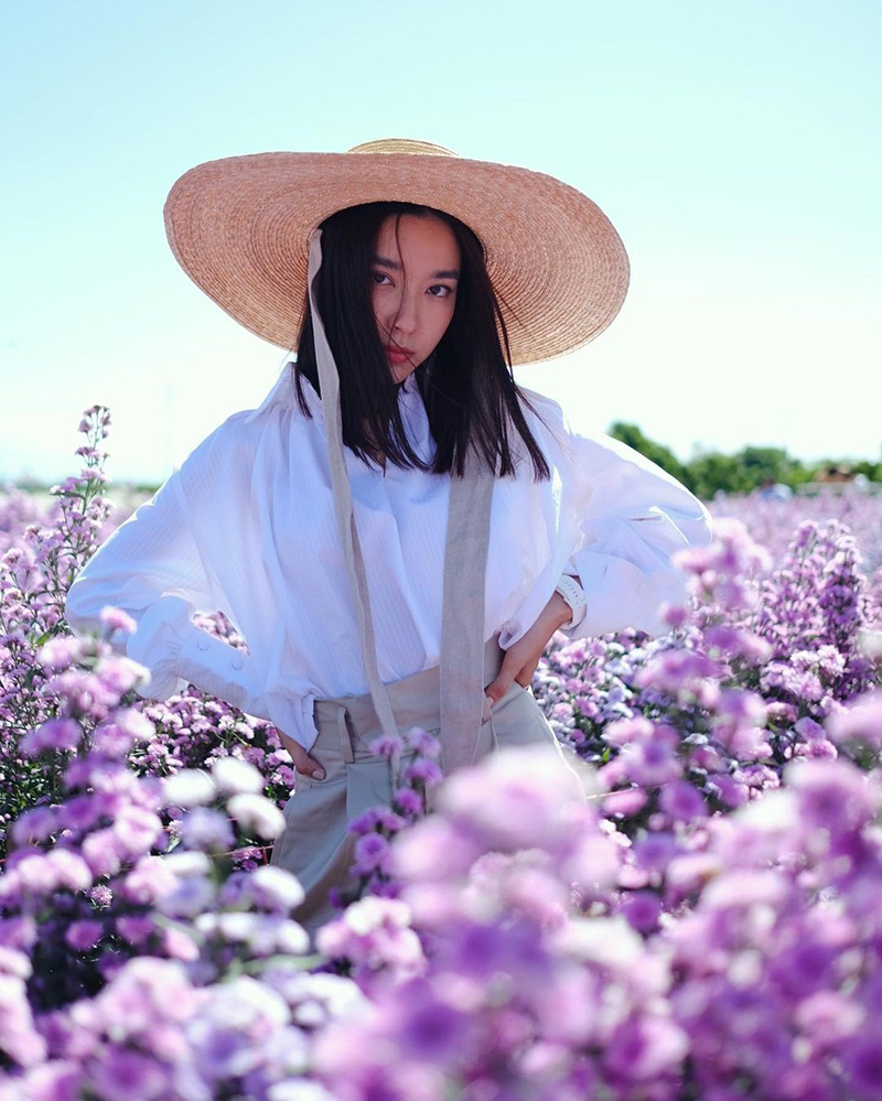 โม มนชนก