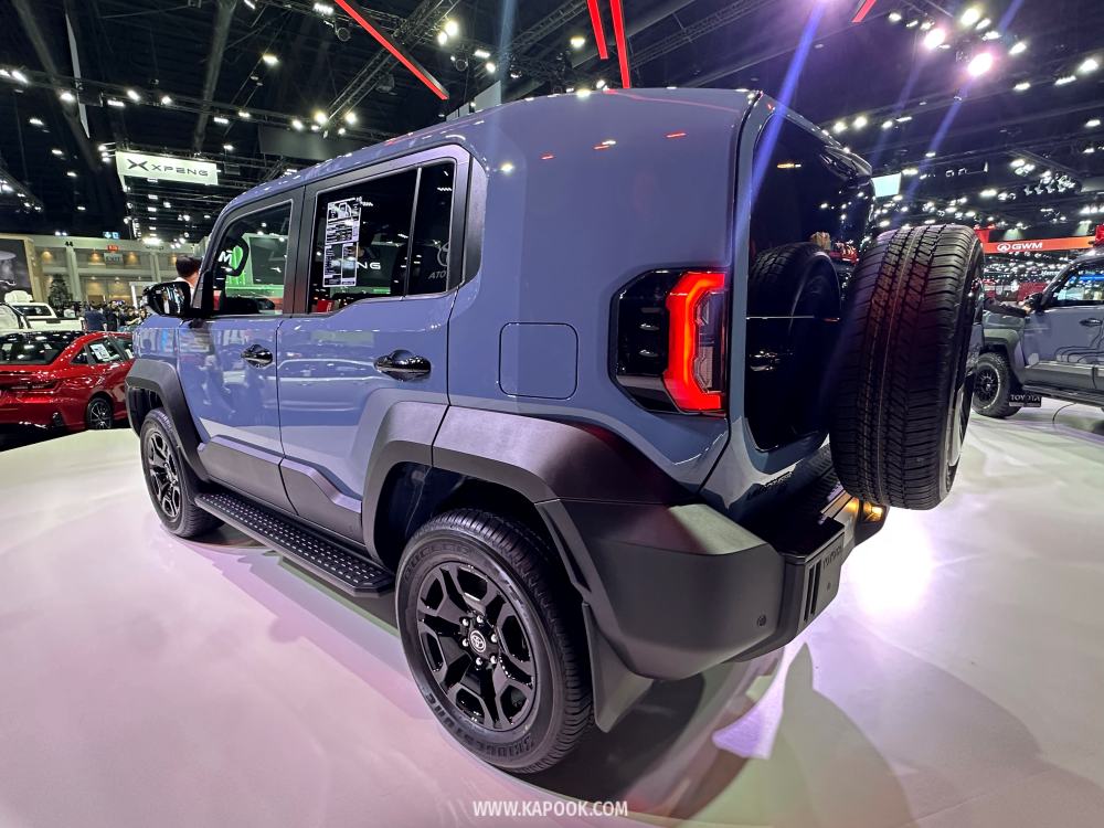 Toyota Land Cruiser FJ