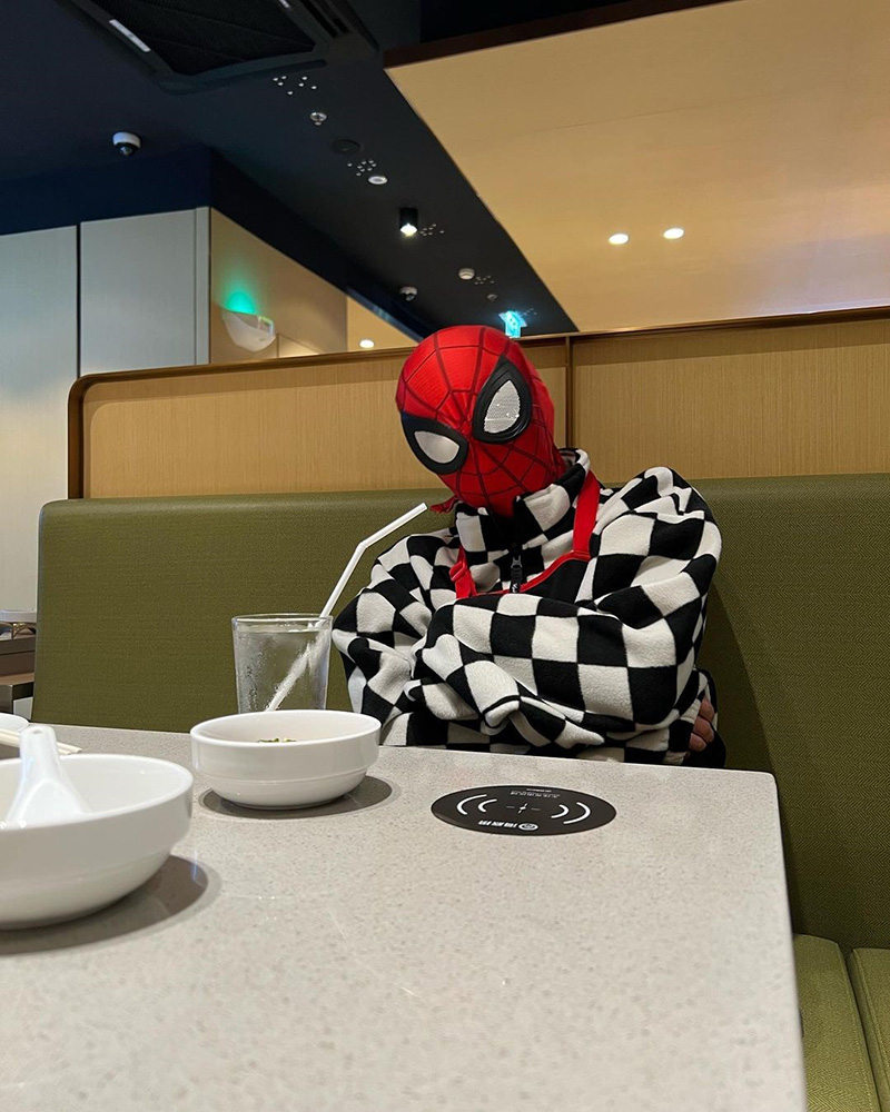 แพรวา ณิชาภัทร ใส่ชุดสไปเดอร์แมนไ