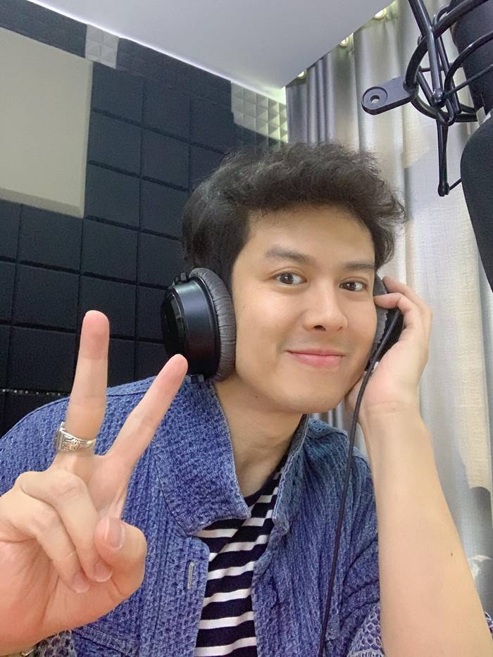 ร็อคกี้ สมบัติเจริญ 