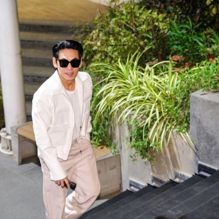 ดีเจเพชรจ้า