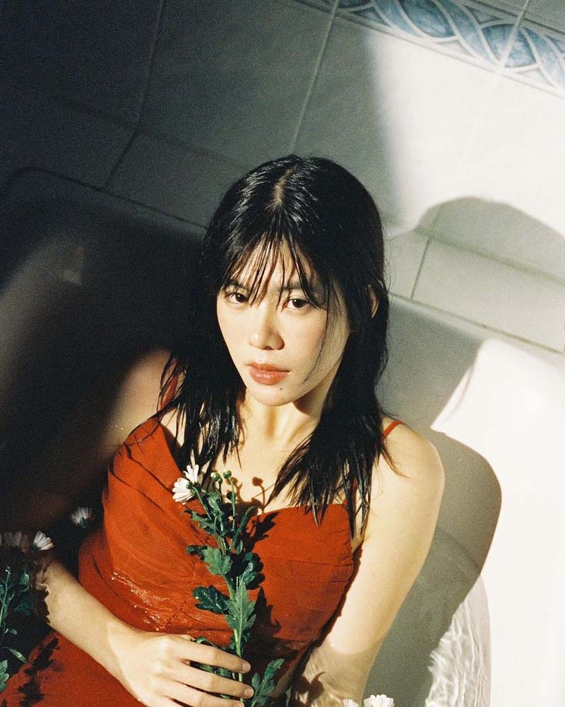 วีรยา จาง