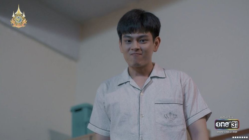 ทองประกายแสด