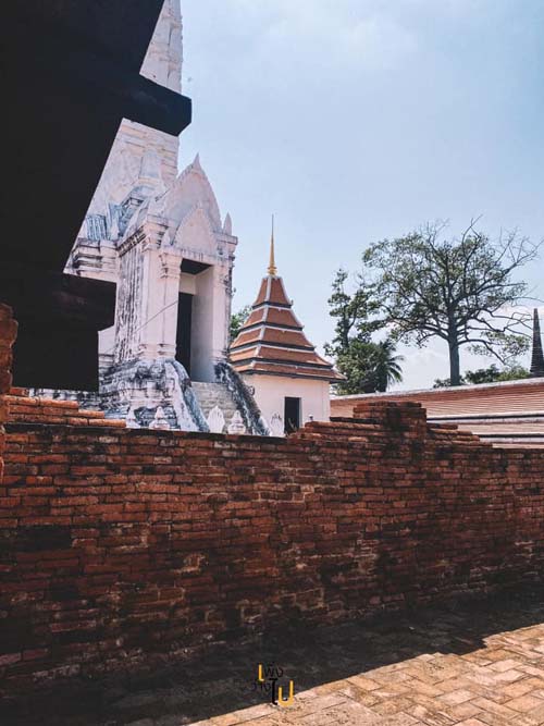 วัดพุทไธศวรรย์  