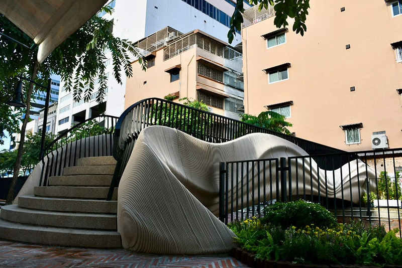 เที่ยวกรุงเทพฯ สะพานใหม่ข้ามคลองโอ่งอ่าง