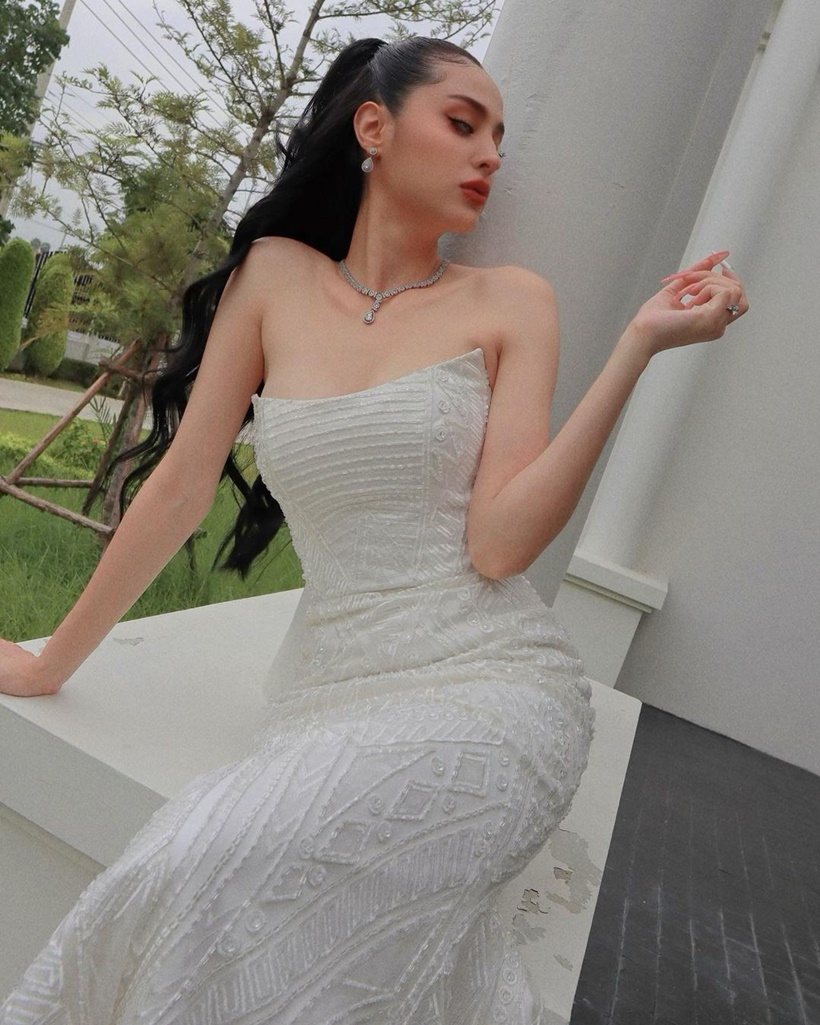 ขวัญ อุษามณี