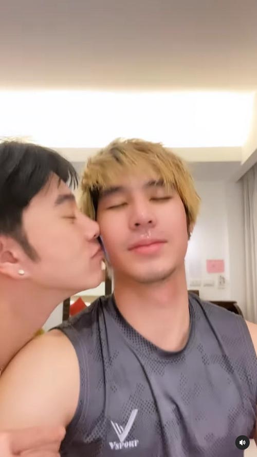 น้องฉัตร ช่างแต่งหน้า