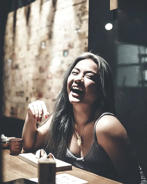 บีม จารุวรรณ ประวัตินักร้องสาวเสียงเท่มีเสน่ห์ ที่หลายคนหลงใหล