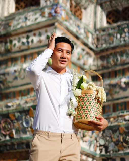 รอน ภัทรภณ ประวัติดารา