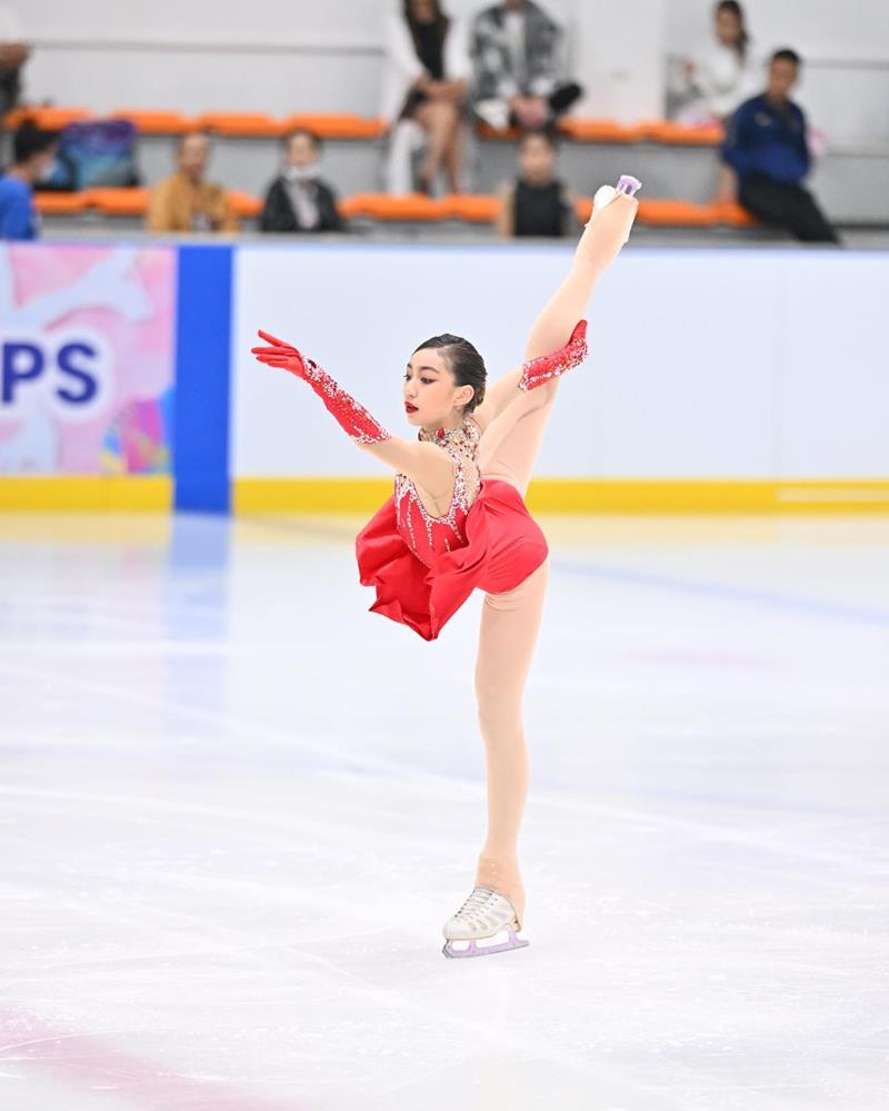 น้องแองจี้ ลูกสาว หญิง จุฬาลักษณ์ 