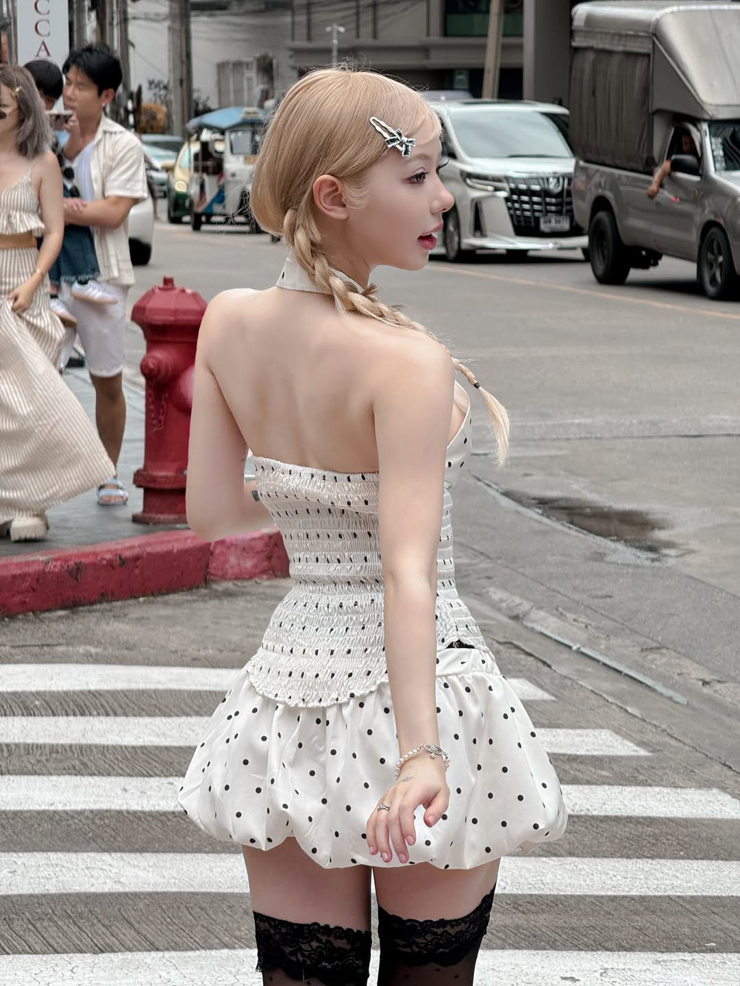 พลอยชมพู