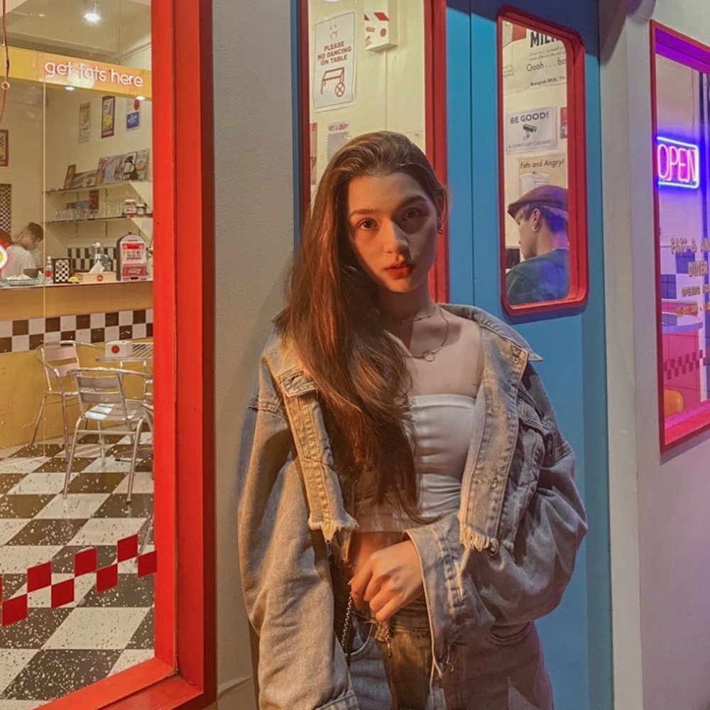 น้องวีวี่ เวอร์โรนิก้า ประวัติ