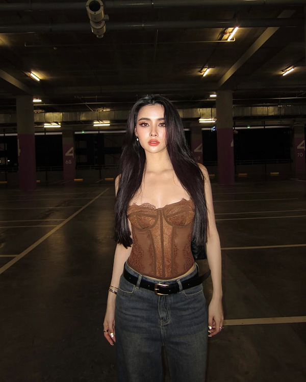 หนัง พระไม้ มุกดา นำแสดง