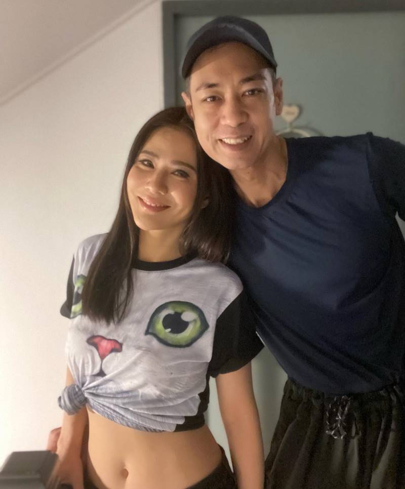 น้ำผึ้ง ณัฐริกา, ข่าวดารา