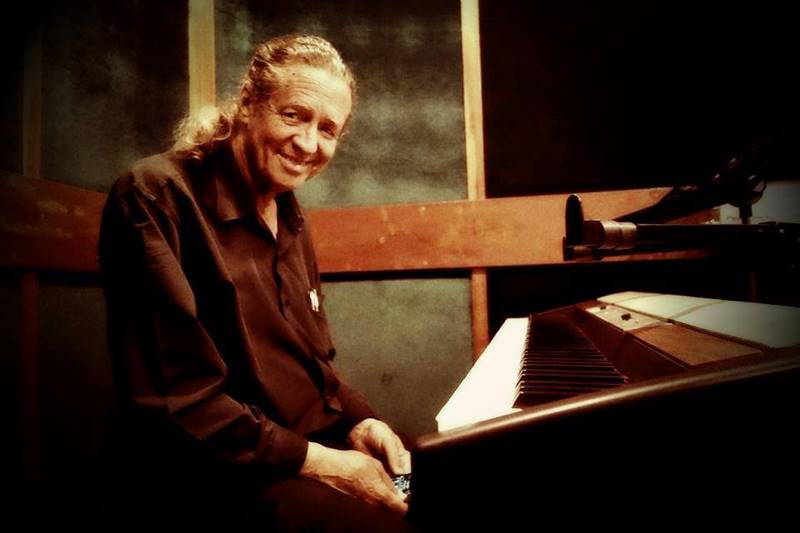 บรูซ แกสตัน