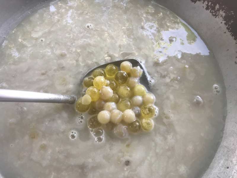 แกงเหลืองไข่ปลาริวกิวผักรวม