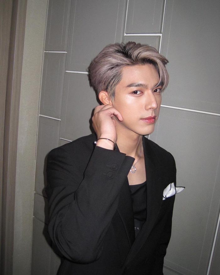 ไบร์ท นรภัทร