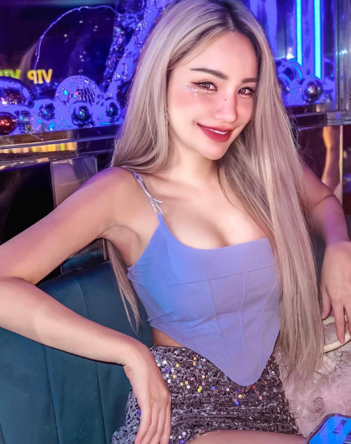 นิวนิว เอวเด้ง คือใคร