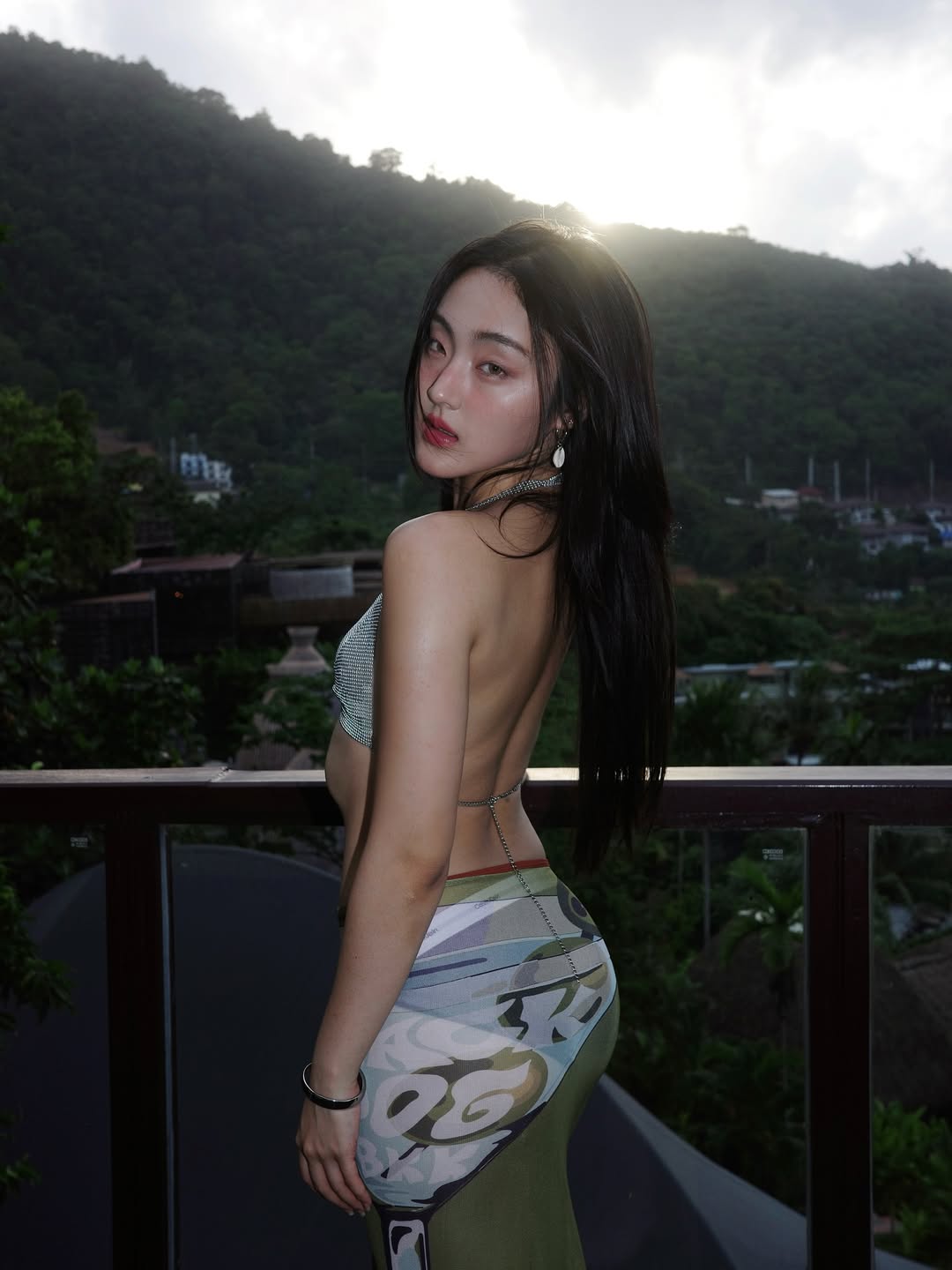 พั้นช์ 4EVE เซ็กซี่เอาเรื่อง