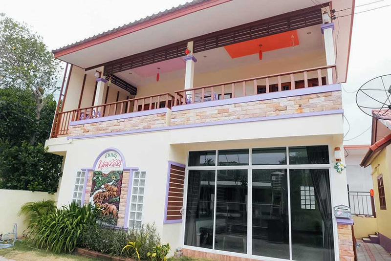 ที่พักใกล้อ่าวมะนาว