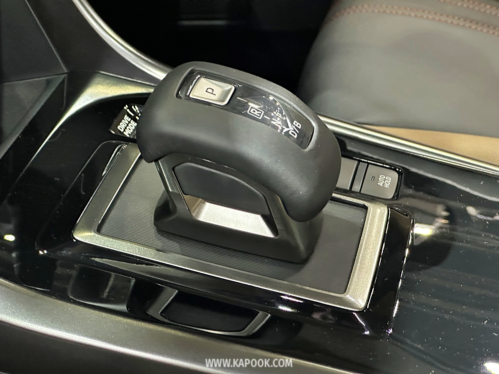 mitsubishi xpander cross 2026